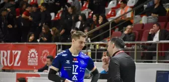 Voleybol: SMS Grup Efeler Ligi