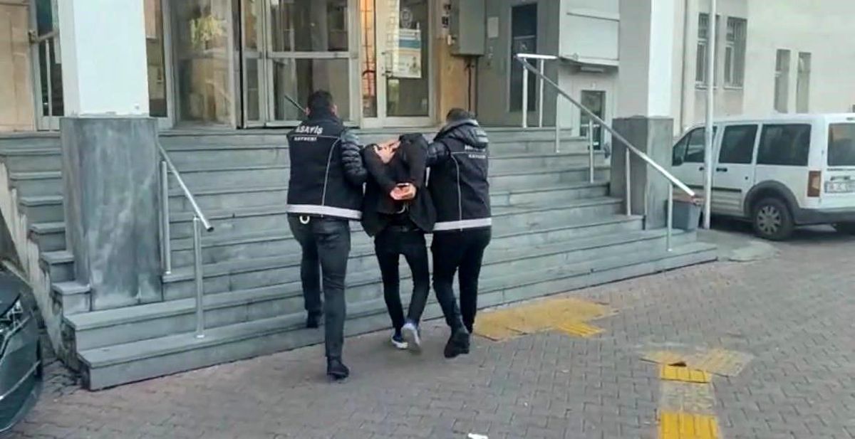 15 farklı ilde 20 kez aranma kaydı bulunan şahıs yakalandı