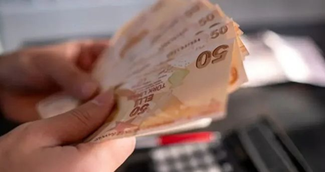 2026 Ocak SSK ve Bağ-Kur emeklisinin maaşı ne kadar olacak? Kasım ayı emekli enflasyon farkı ne kadar çıktı? 5 aylık enflasyon farkı ne kadar?