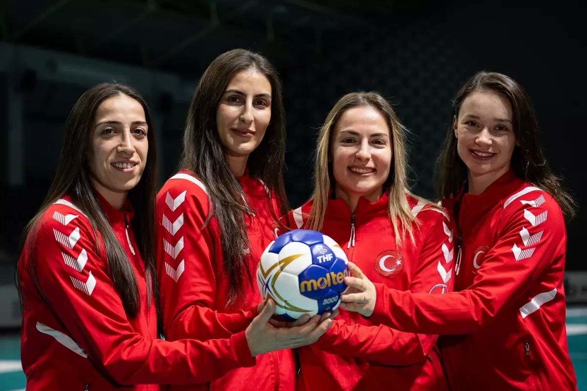 A Milli Kadın Hentbol Takımı'nın 'çok maç' taktiği
