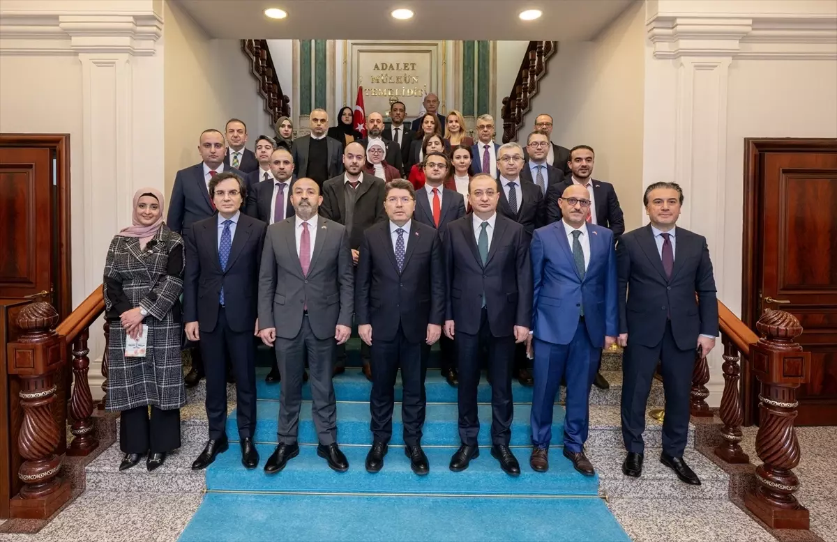 Adalet Bakanı Tunç, Filistin Başsavcısı Al-Khatib'i kabul etti