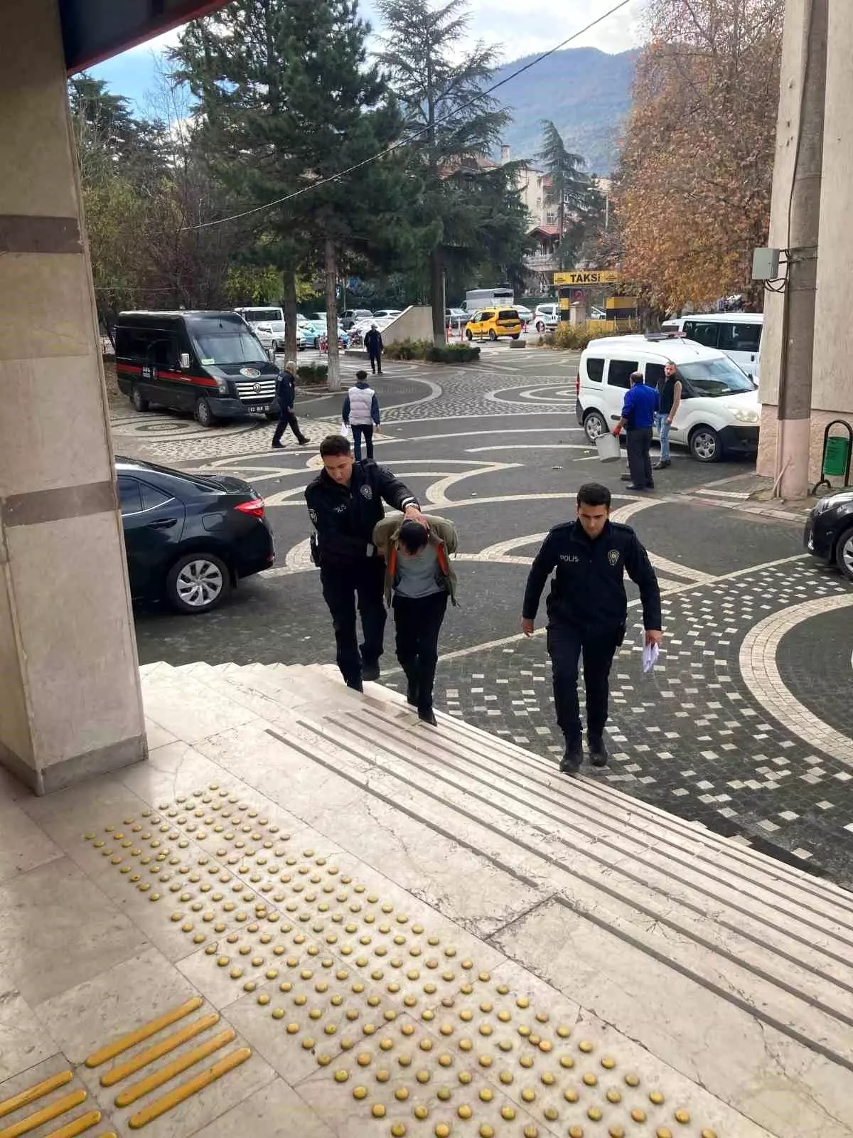 Akşehir'de motosiklet hırsızı tutuklandı