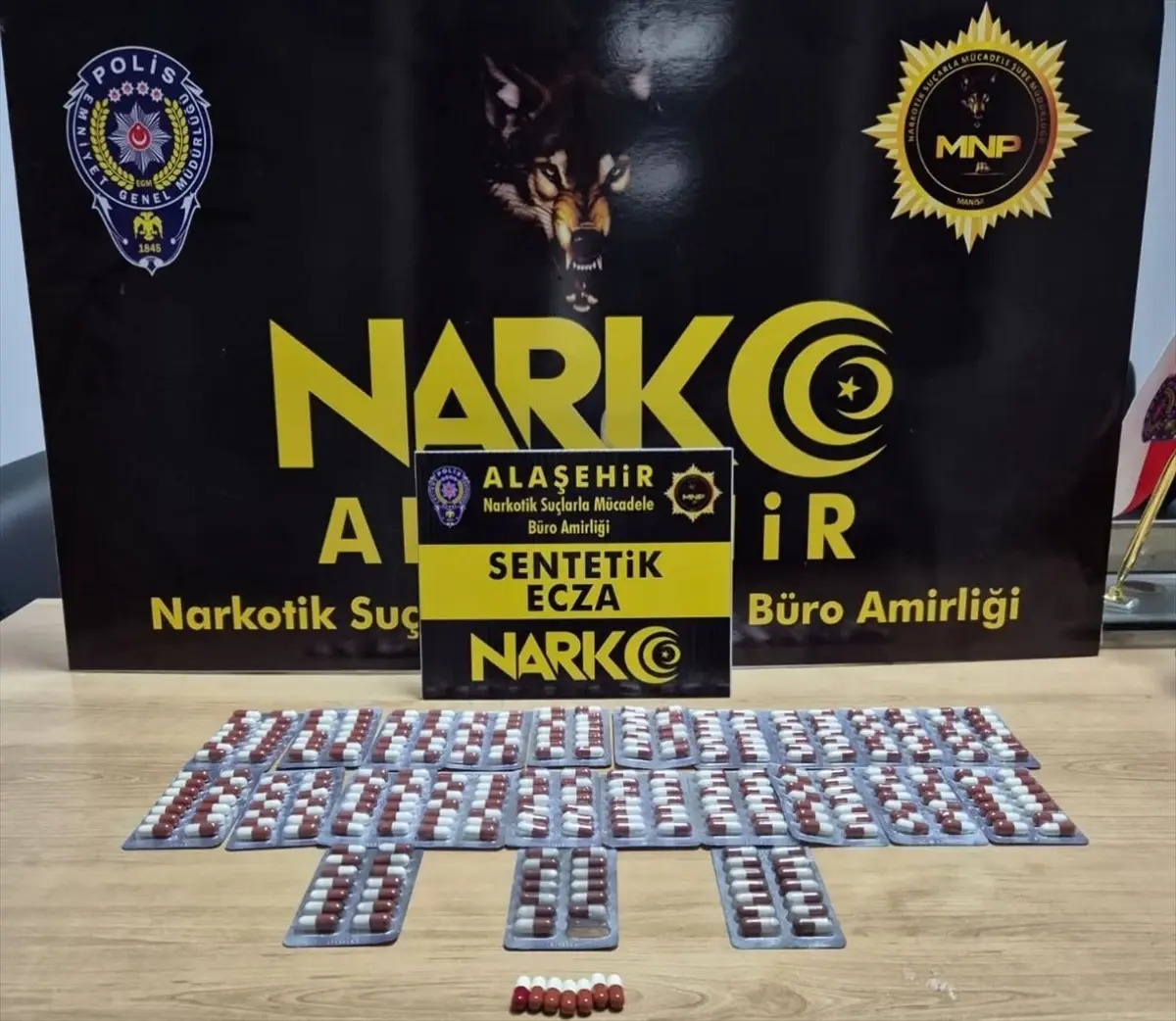 Alaşehir'de üzerinden uyuşturucu madde ele geçirilen şüpheli tutuklandı