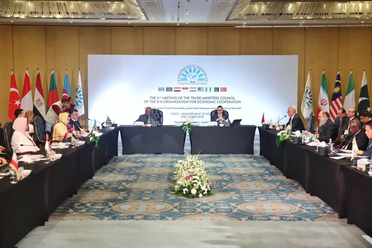 Bakan Bolat, Kahire'de Türkiye-Mısır Yüksek Düzeyli Ticari İstişare Mekanizması 2'nci Dönem Toplantısı'na katıldı (2)