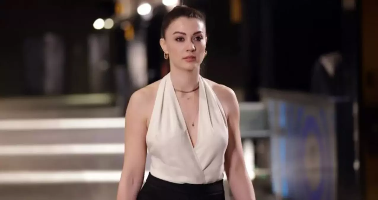 Burcu Özberk'in dedesi kaç yaşında, neden vefat etti?