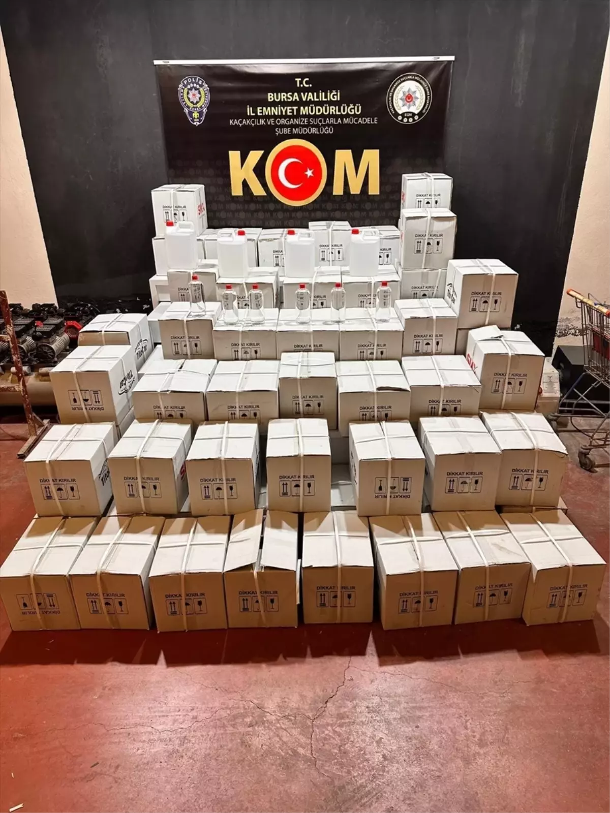 Bursa'da 1200 litre etil alkol ele geçirildi