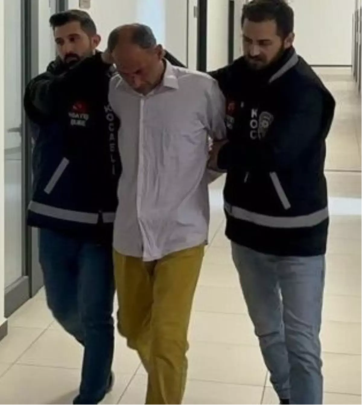 Cezaevinden izinli çıkıp eşini boğan sanığa ağırlaştırılmış müebbet istemi