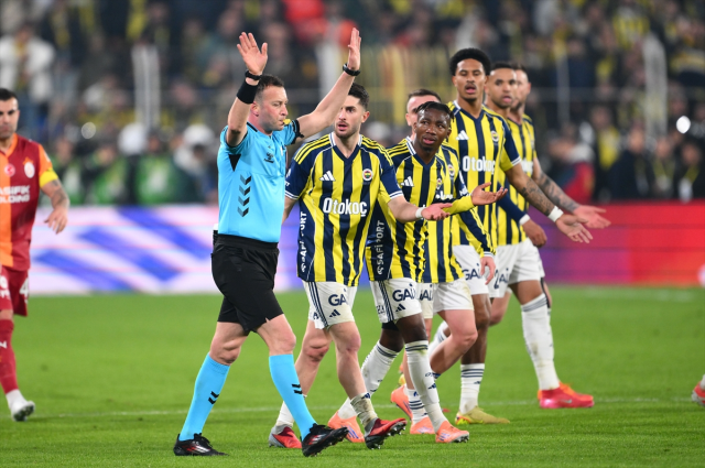 From where to where! Once a security guard, now no one is unfamiliar with him