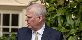 Prens Andrew'ın son kraliyet unvanları da iptal edildi