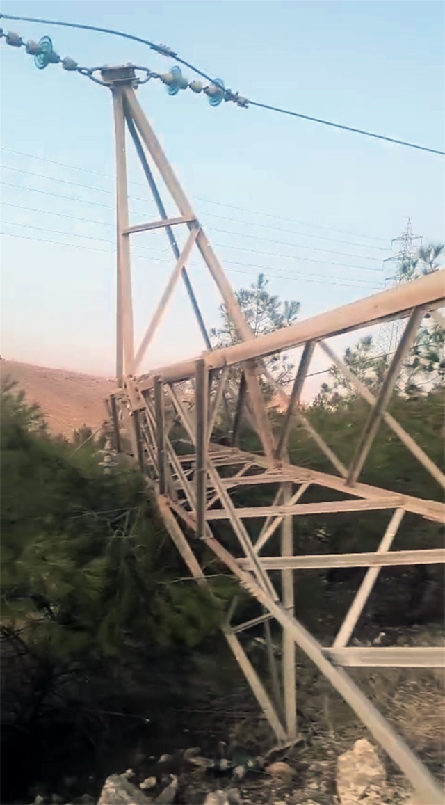 Thieves of electricity poles left the region without power in Şanlıurfa
