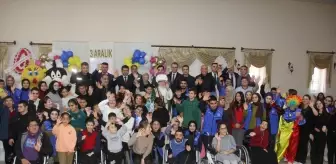 Zara'da '3 Aralık, Her Çocuk Özeldir' programı düzenlendi