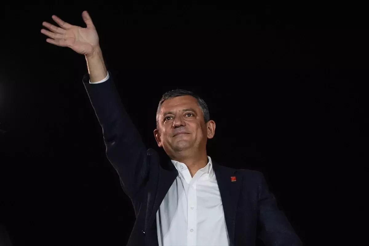 CHP Genel Başkanı Özel, partisinin Güngören mitinginde konuştu Açıklaması