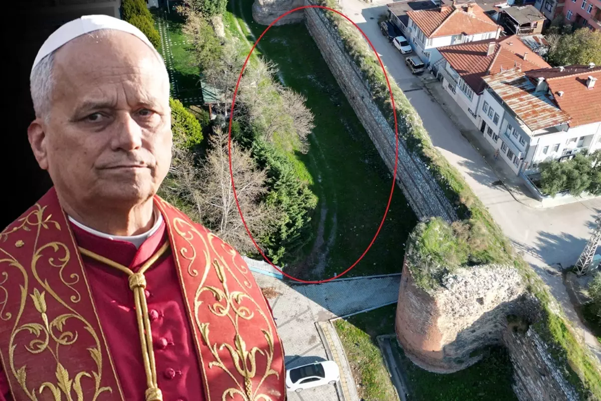 Herkes bu ilanı konuşuyor! Papa'nın ziyaretinden saatler sonra satışa çıkarıldı