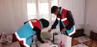 Karlıova'da yeni doğan bebeklere 'hoş geldin' hediyesi