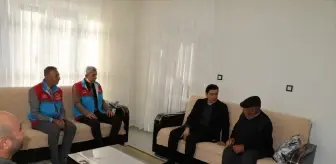 Keban Kaymakamı Atalık'tan ev ziyareti