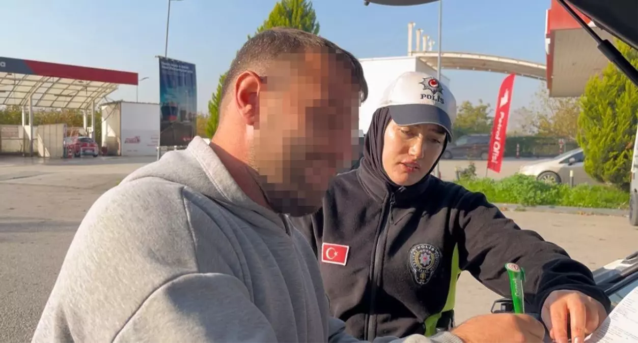 Kendi hatasının faturasını polise kesmeye çalıştı 'Biz zaten abone olduk, ayda 10 defa ceza ödüyoruz'