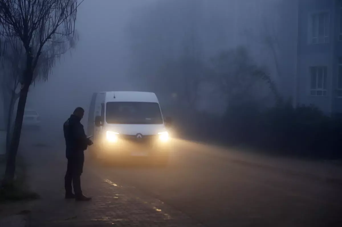 Keşan'da yoğun sis etkili oldu