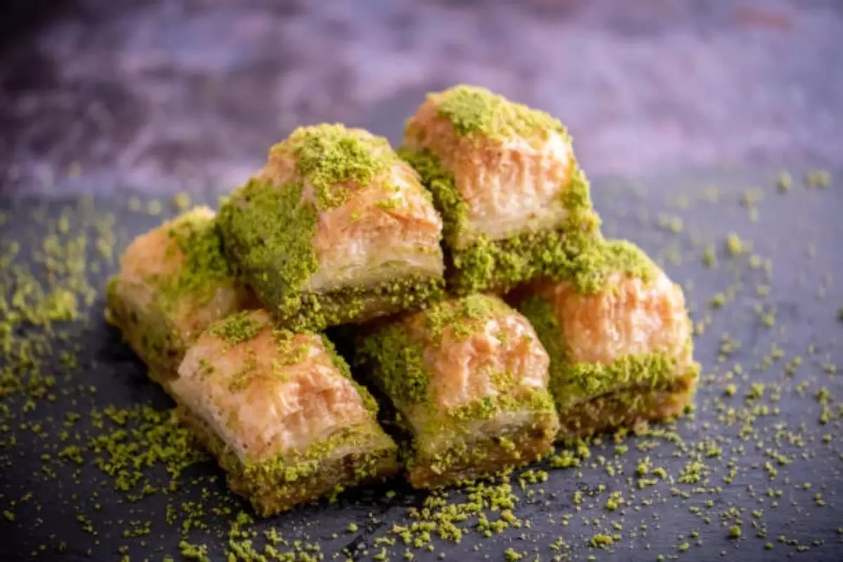 'Kırk Kat Baklava Tarihi' Kitabı Gourmand Ödüllerinde Dünya Birincisi Oldu