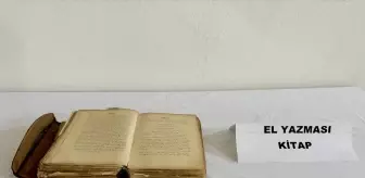 Kırşehir'de Osmanlı dönemine ait el yazması Kur'an-ı Kerim ele geçirildi