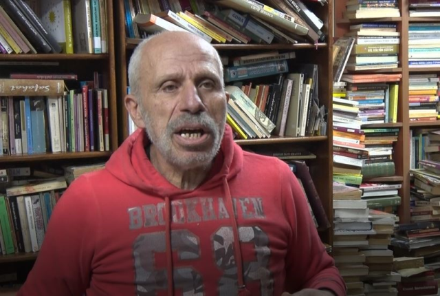 'The second-hand book dealer who said 'Reading books is ignorance' has deceived everyone! The truth turned out to be very different