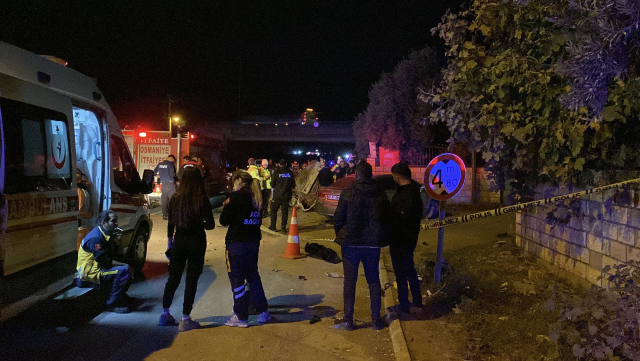 2 dead, 7 injured in a chain collision involving 3 vehicles in Osmaniye