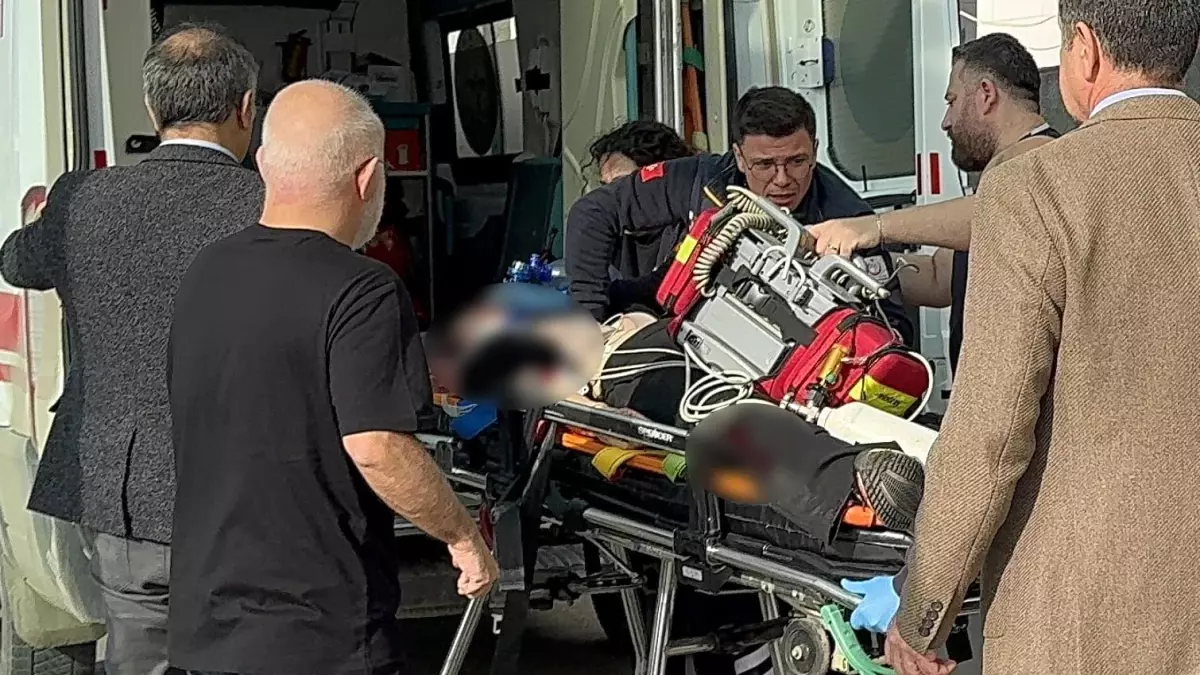 Pencereden düşen avukata dakikalarca kalp masajı yapıldı