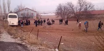 Öğrenci servisi kamyonetle çarpıştı: Çok sayıda yaralı var