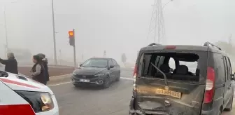 Afyonkarahisar'da trafik kazasında 20 kişi yaralandı