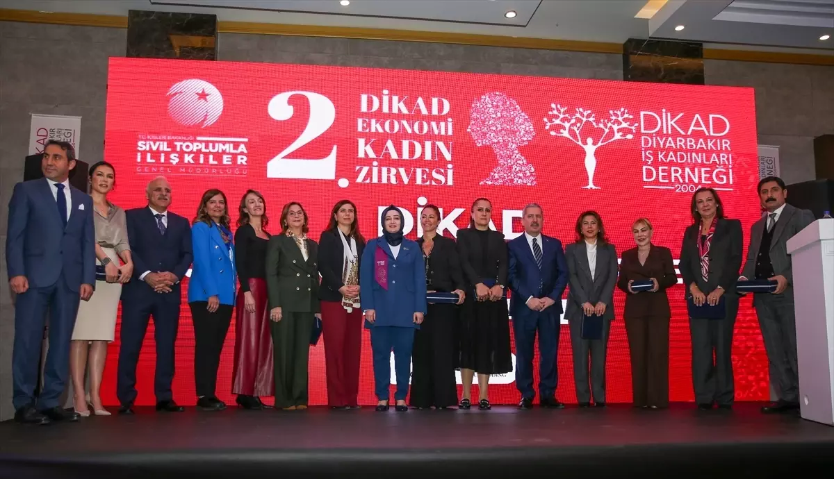 Diyarbakır'da '2. Ekonomi Kadın Zirvesi' düzenlendi