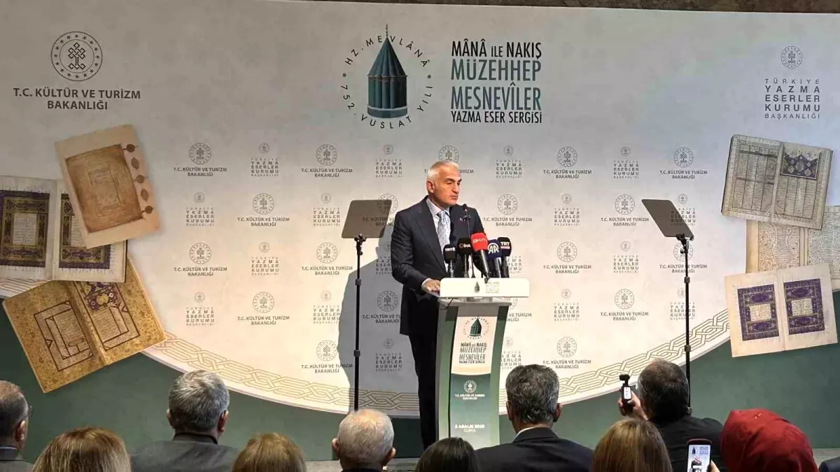 Mevlana'nın 7 asırlık Mesnevi mirası 'Mana ve Nakış: Müzehhep Mesneviler Yazma Eser' sergisinde anlatıldı