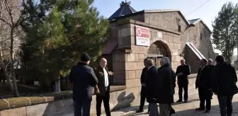 Muş Müze Müdürü Gürler, Bulanık'ta tarihi mekanları inceledi