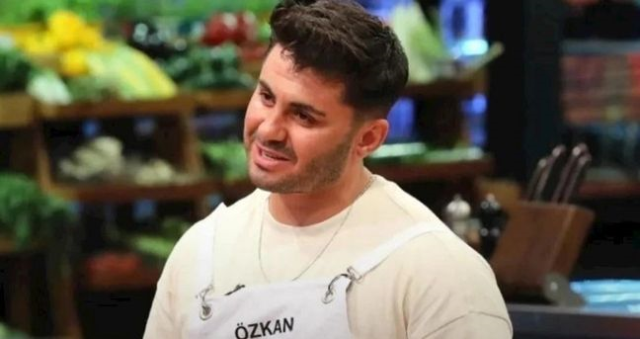 Özkan Akan kimdir? MasterChef'in ilk finalisti Özkan kaç yaşında, nereli, kariyeri?