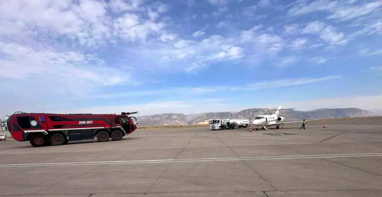 Şırnak'ta kalp rahatsızlığı olan bebek ambulans uçakla Ankara'ya sevk edildi