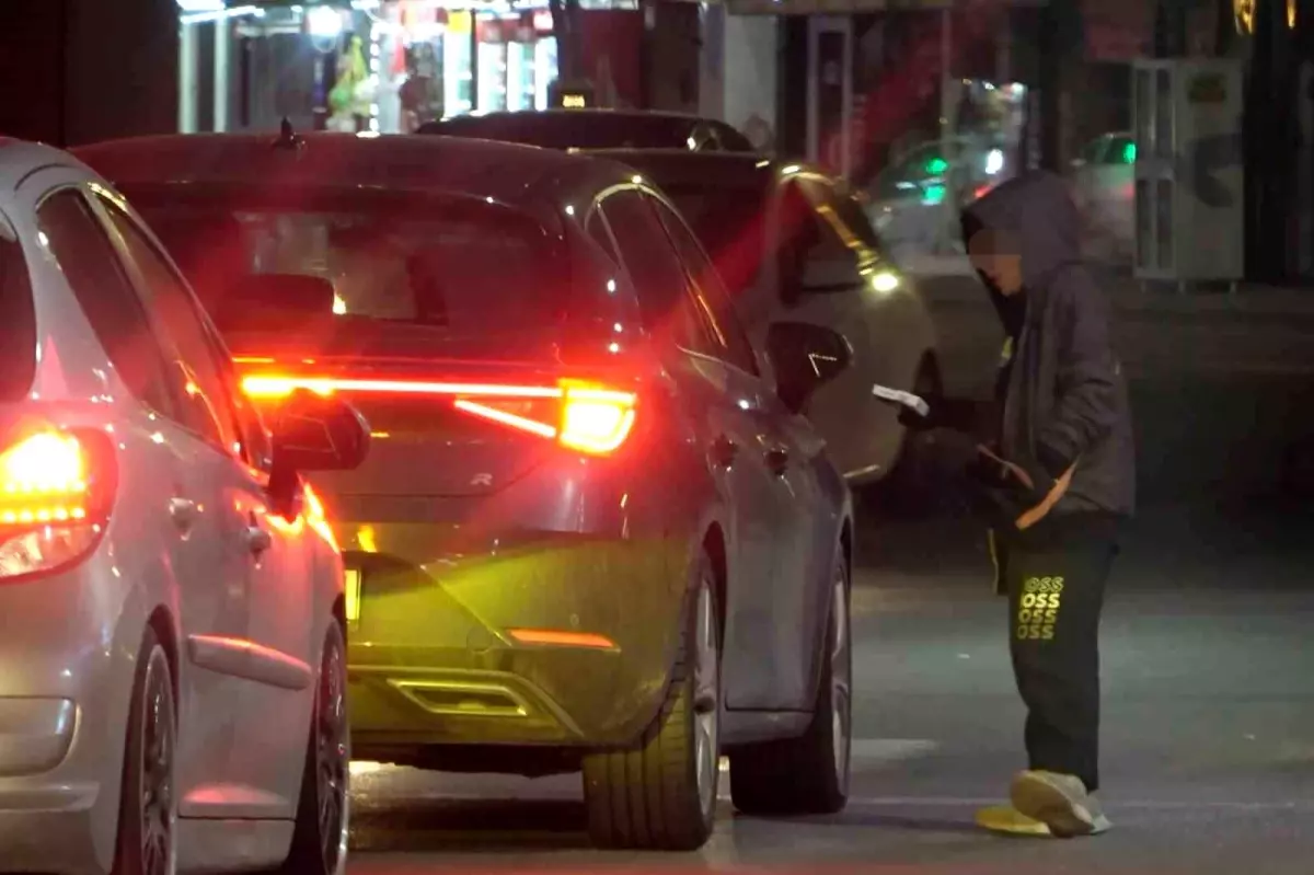 Aksaray'ın tüm kavşaklarında dilenci çocuk tehlikesi