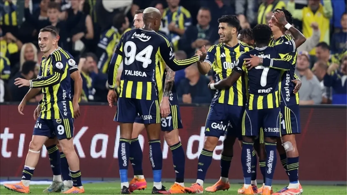 Başakşehir - Fenerbahçe maç kadrosu! Jhon Duran oynuyor mu?