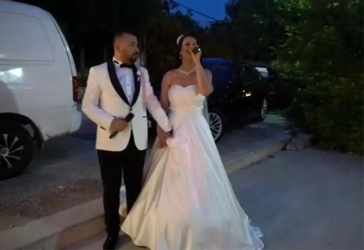Düğünlerinde söyledikleri şarkı başlarına bela oldu