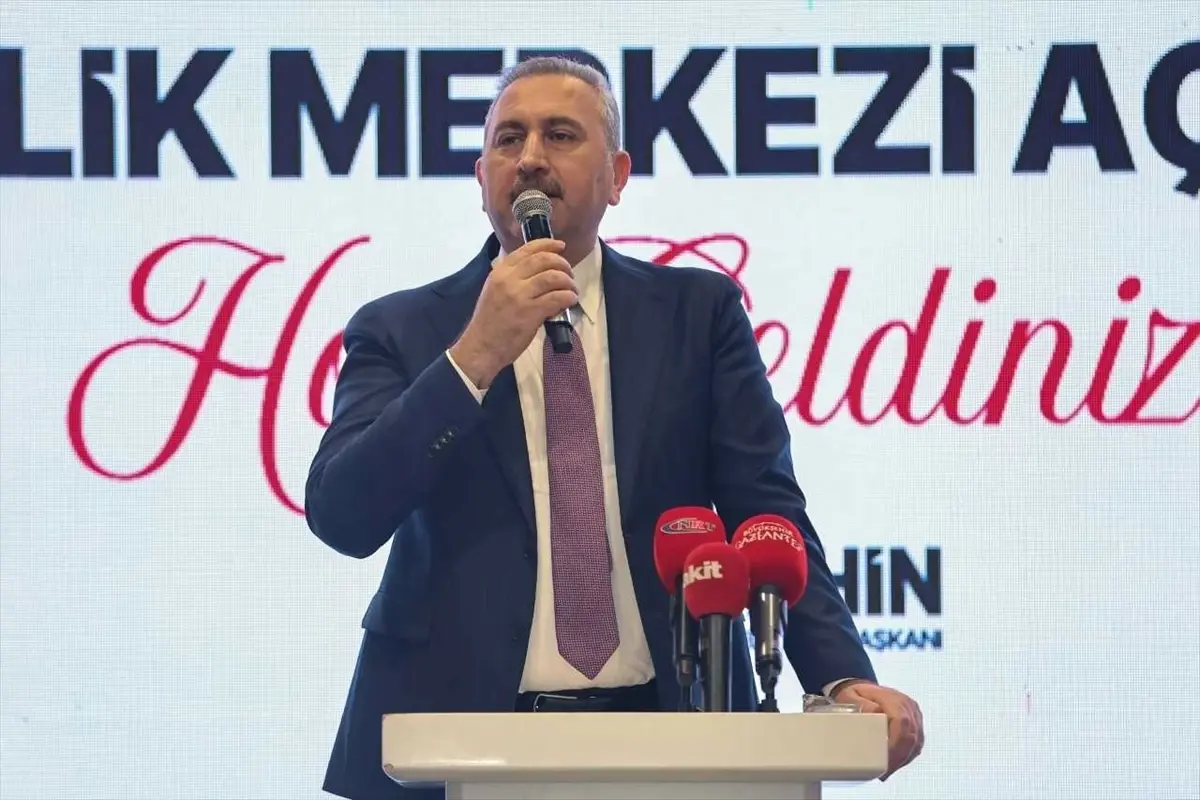 Nizip'te Gençlik Merkezi açılışı gerçekleştirildi