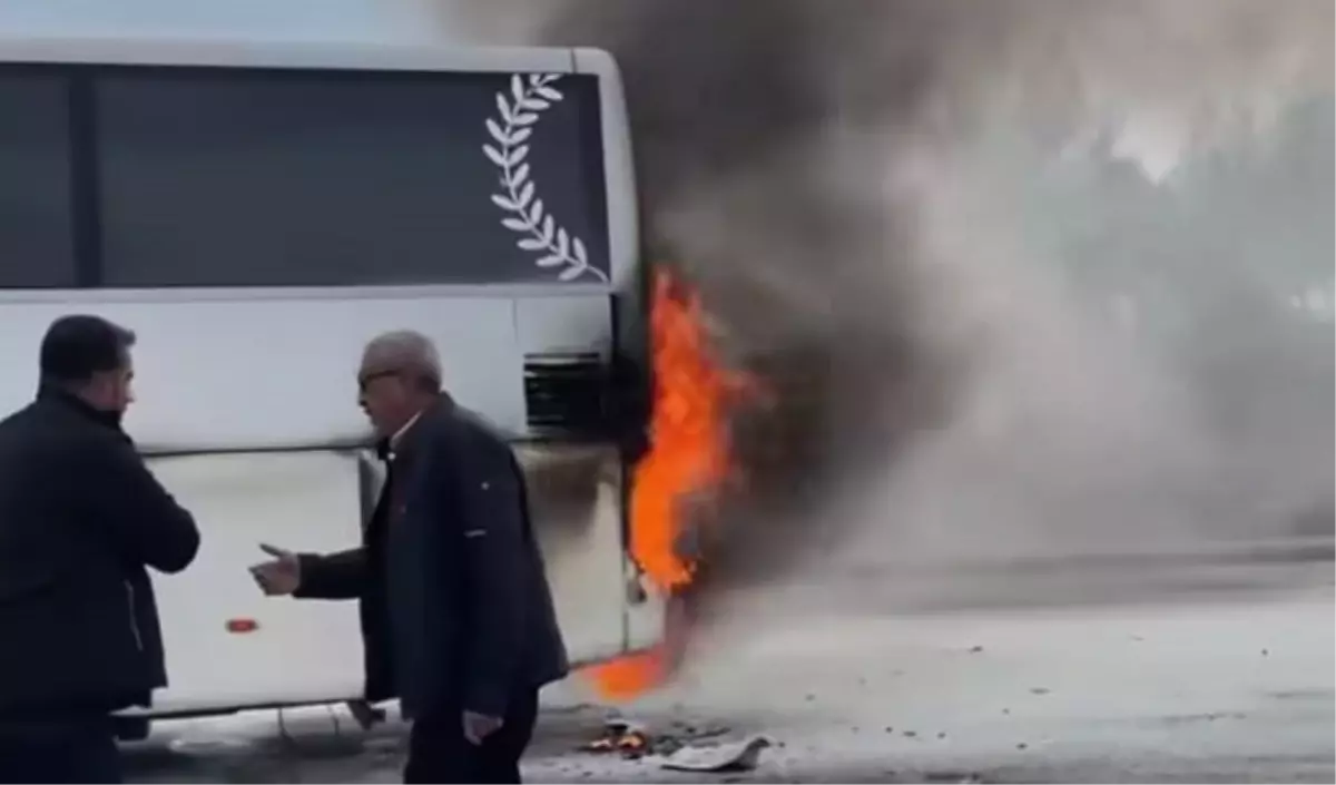 Nurdağı'nda Yolcu Otobüsünde Yangın Çıktı