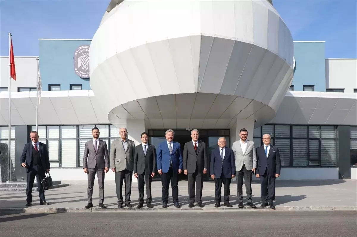 TEI Finans ve Tedarik Genel Müdür Yardımcısı Saylan, Kayseri'de sanayicilerle buluştu