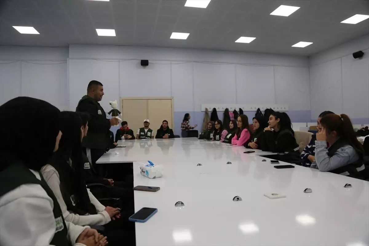 Van'da 'Dünya Gönüllüler Günü' etkinliği yapıldı