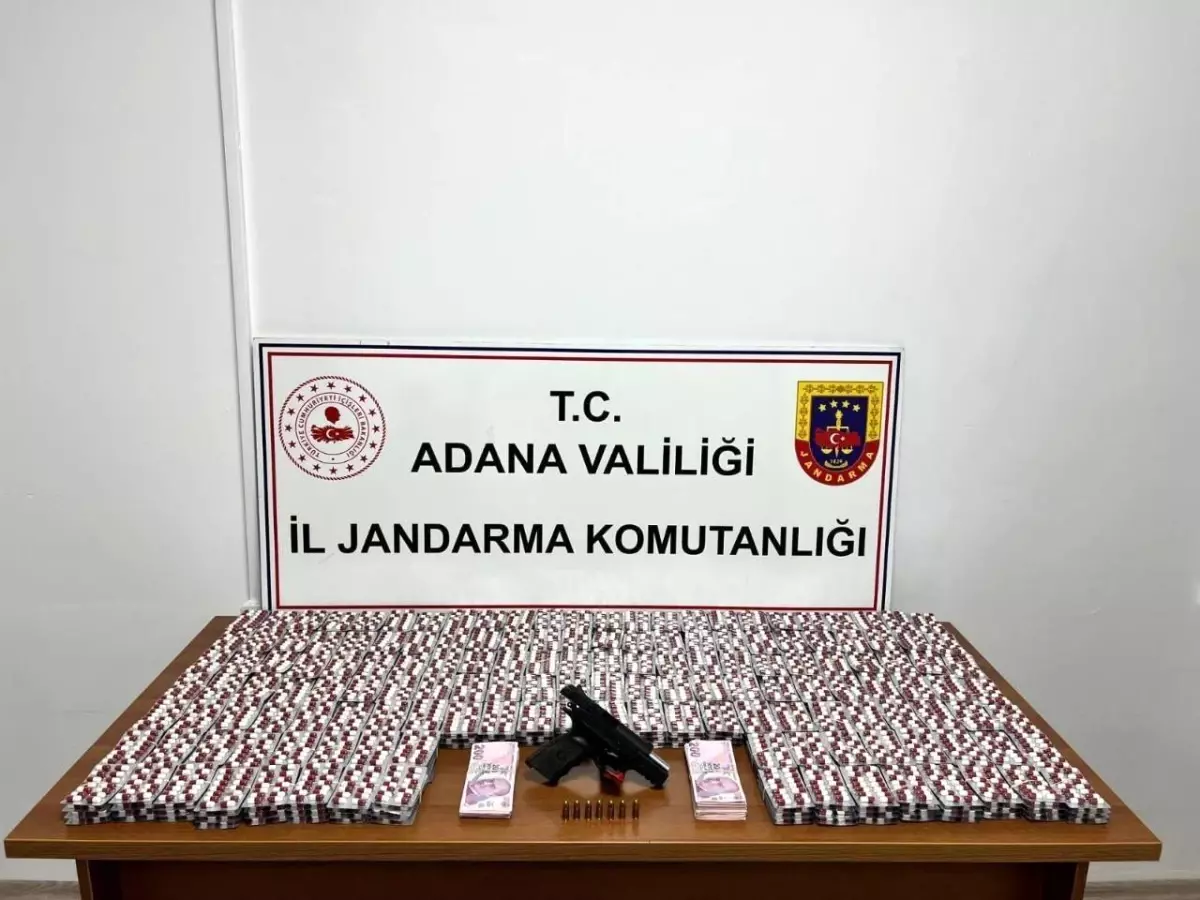 Adana'da jandarma 23 bin 876 uyuşturucu hap ele geçirdi
