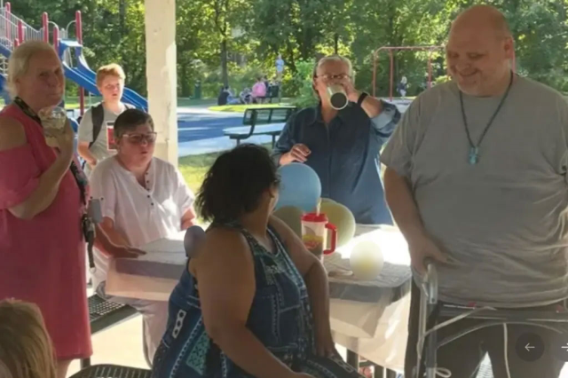 eve giren 7 pitbull cinsi kopek dede ve 3 aylik 19333388 1161 m