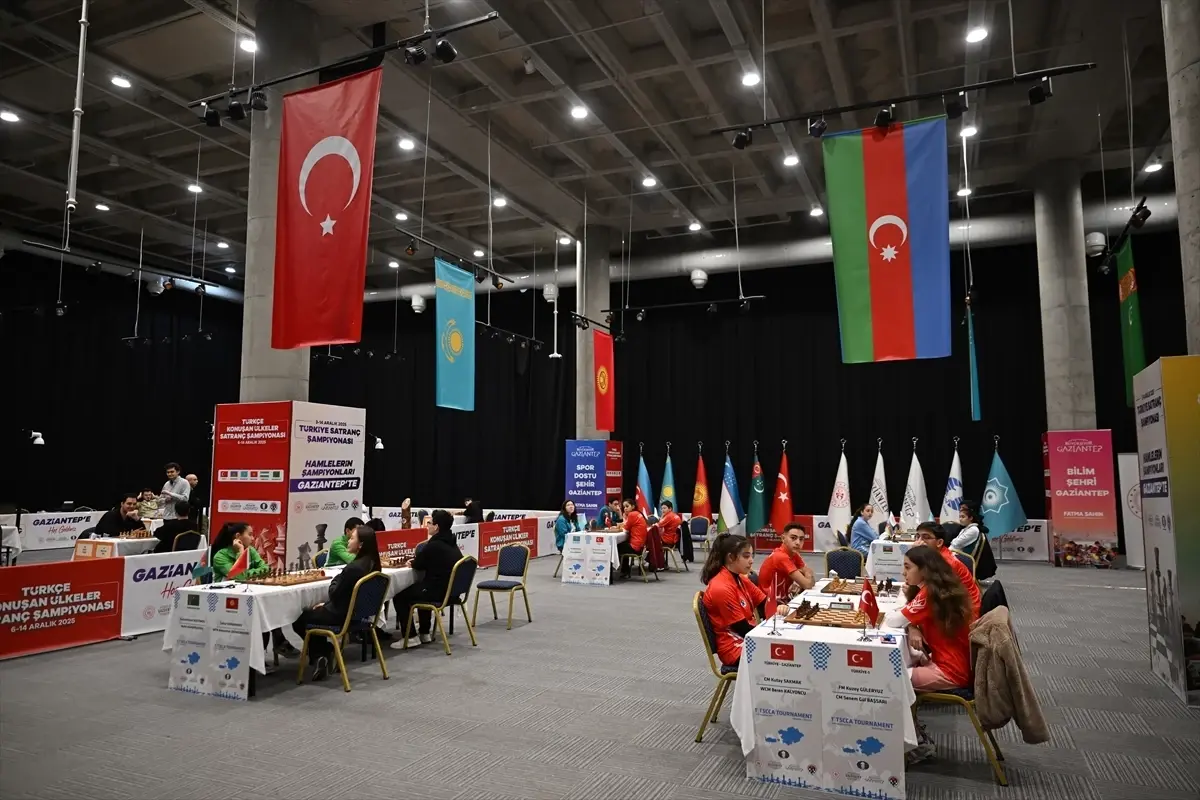 Gaziantep'te Türkiye ve Türk Dünyası Satranç Şampiyonaları başladı
