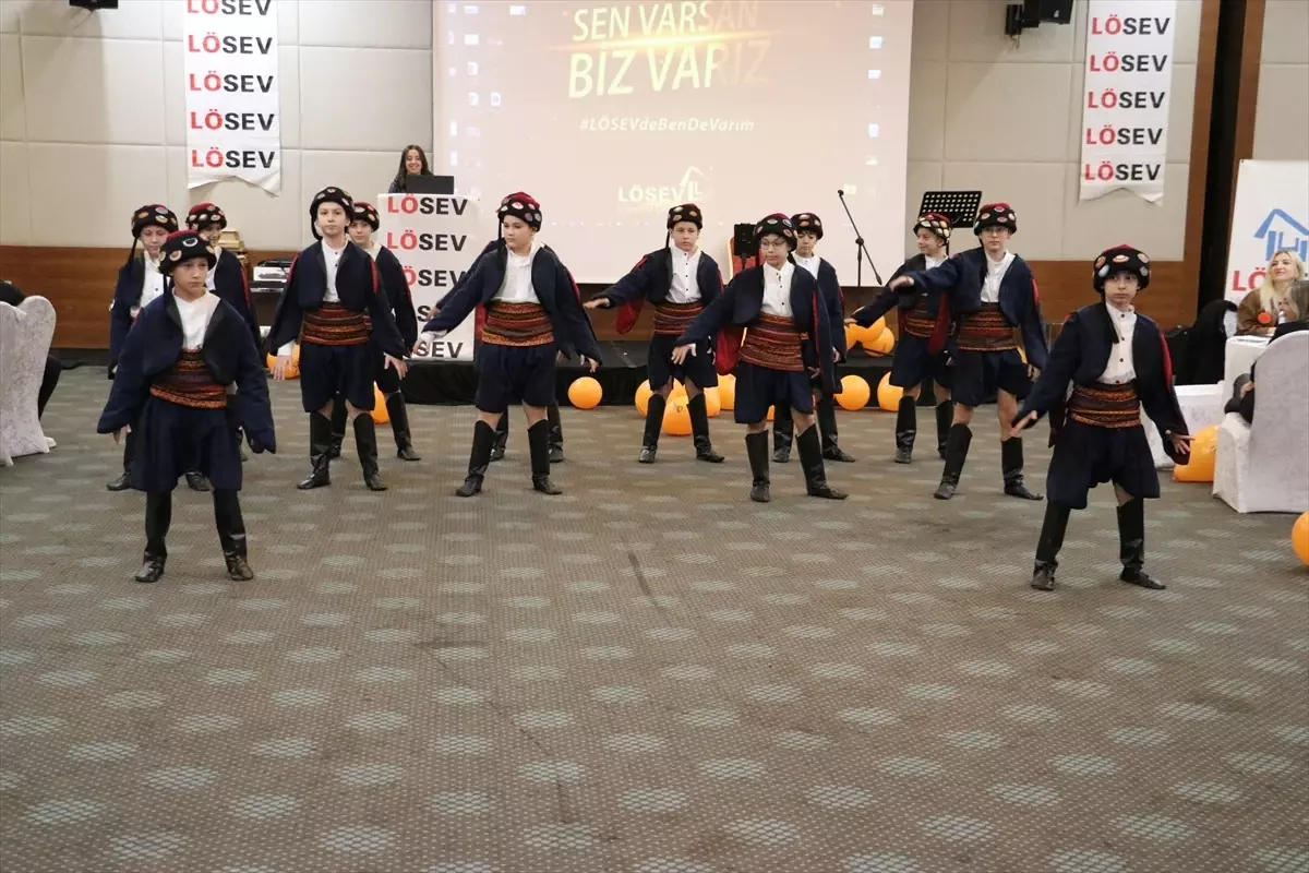 Samsun'da LÖSEV gönüllük haftasında ödül programı düzenledi