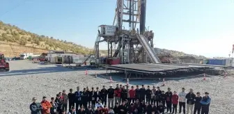 Silopi'deki Dader-1 sondaj sahası lise öğrencilerini ağırladı