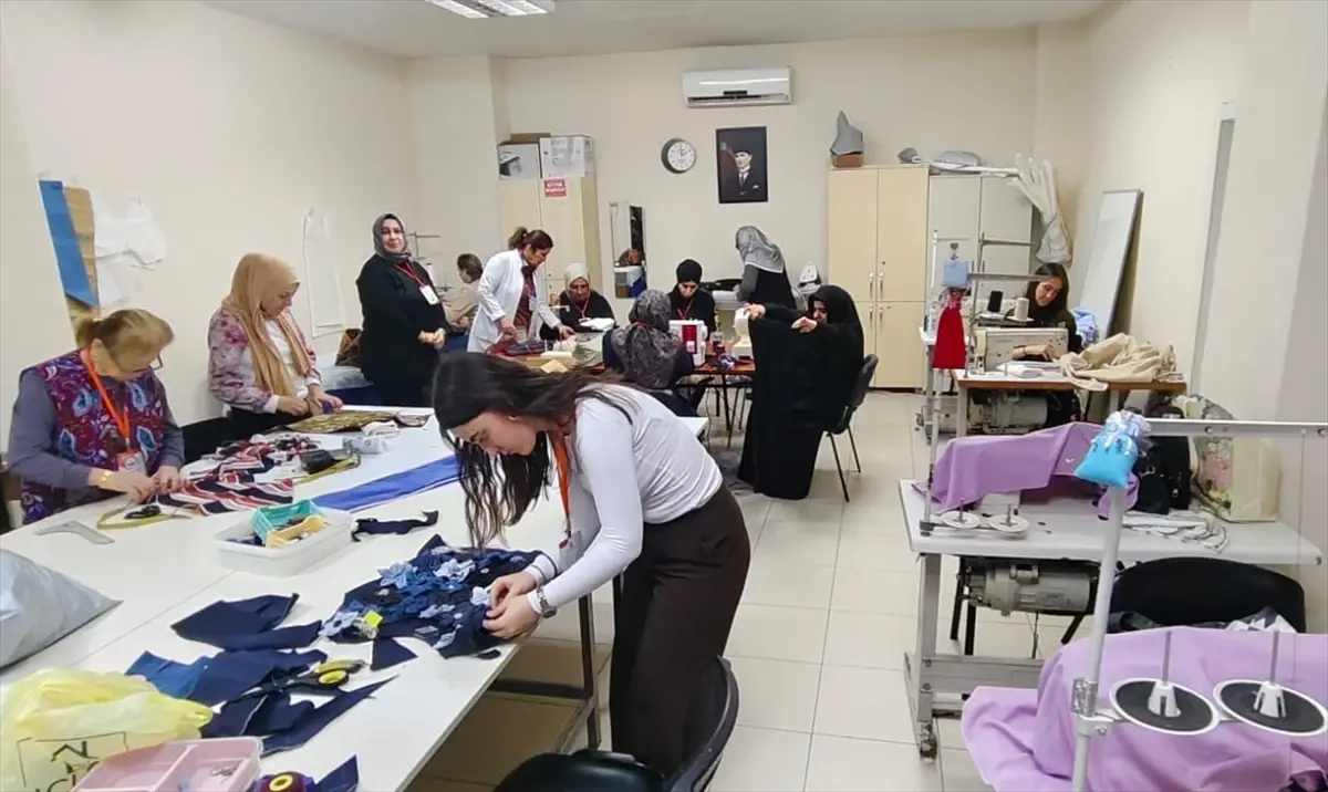 Trabzon Büyükşehir Belediyesi kurslarında 1811 kişi eğitim görüyor