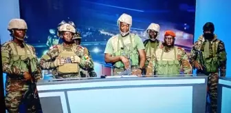 Ülkeyi sarsan darbe girişimi! Askerler soluğu devlet televizyonunda aldı