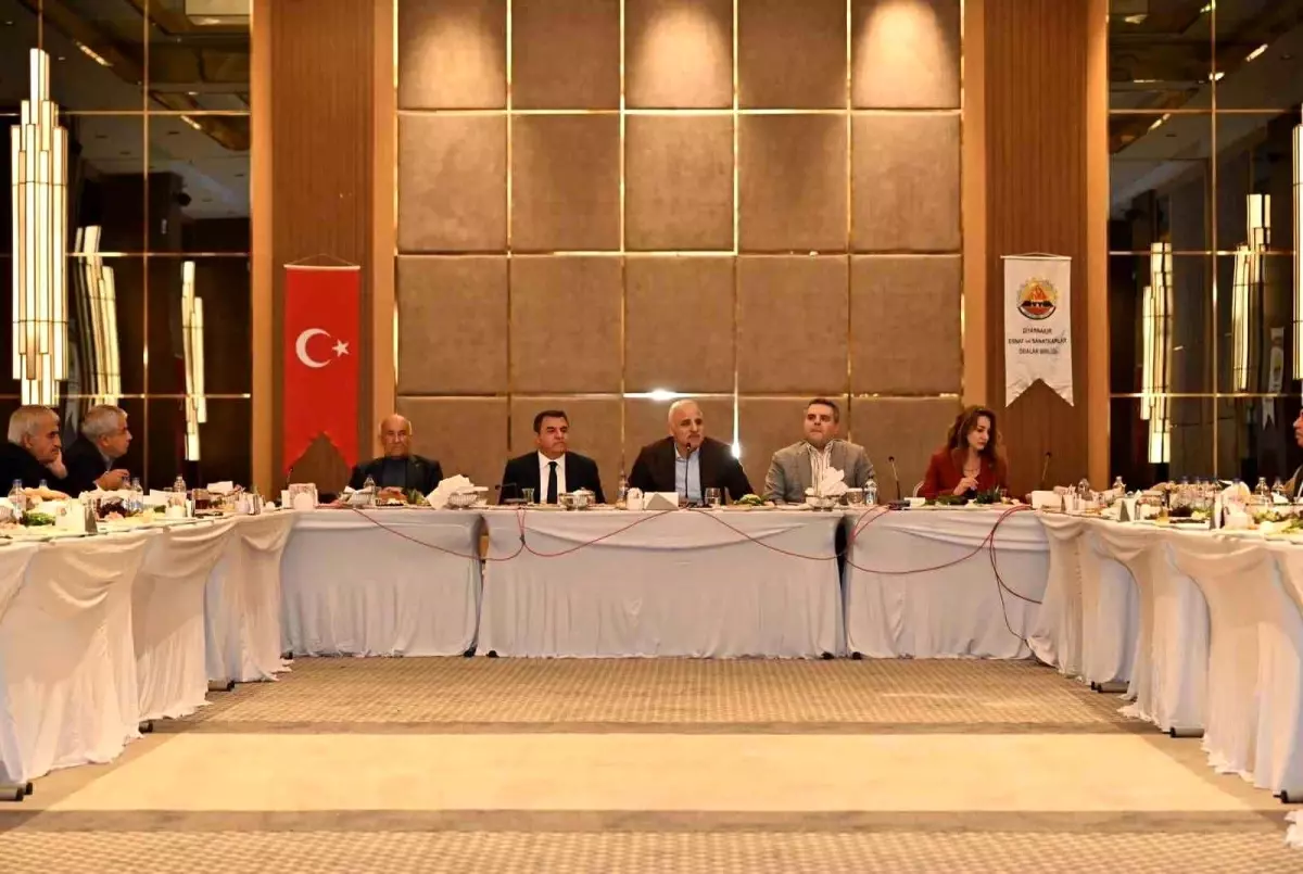 Vali Zorluoğlu, esnafın sorun ve taleplerini dinledi