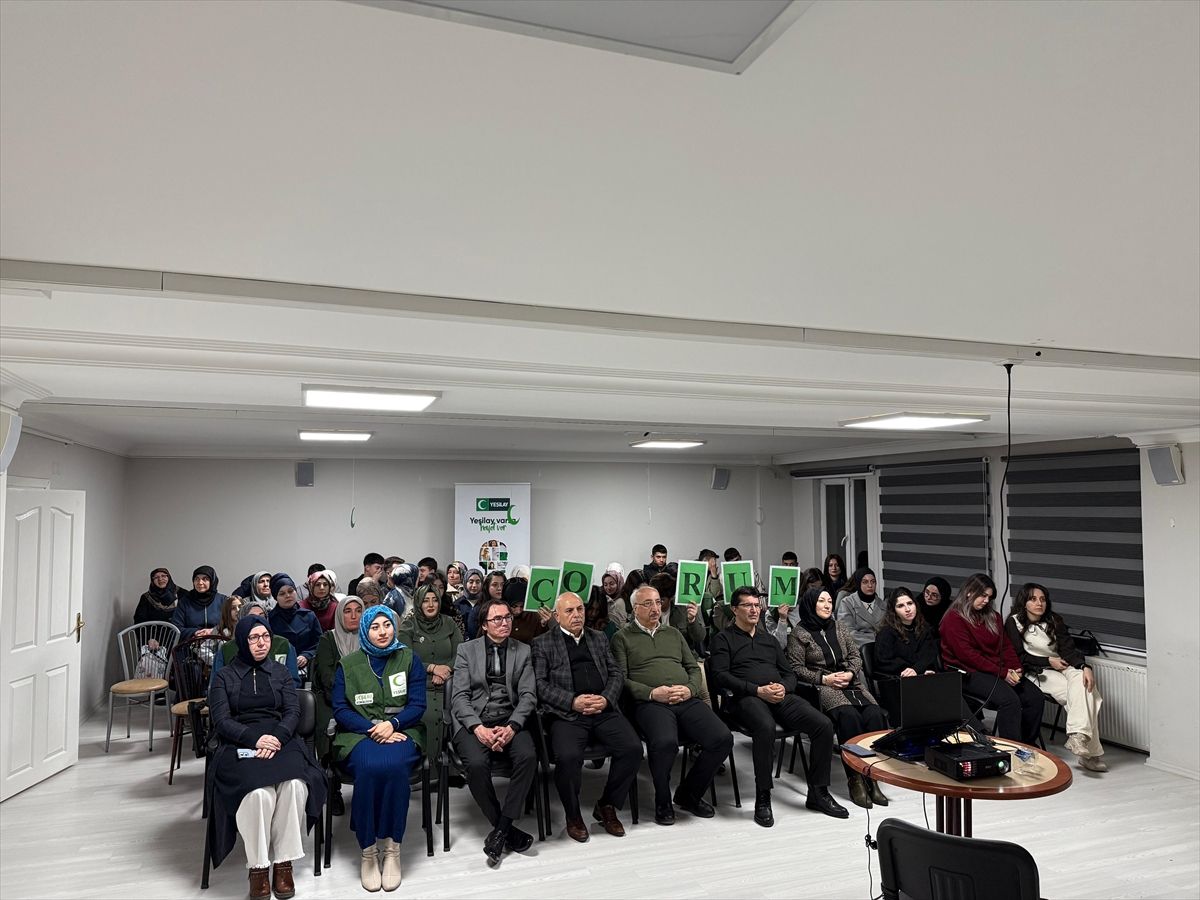 Yeşilay Çorum Şubesi Gönüllüler Günü'nü kutladı