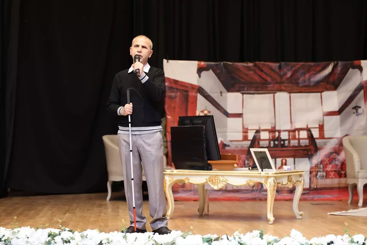 YTÜ'de sahnelenen "Vaka" oyununun geliri Gazze'ye gönderilecek